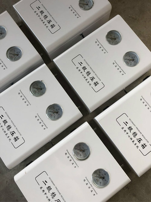 二級(jí)穩(wěn)壓箱